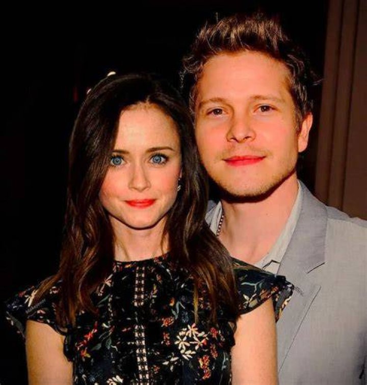 Discover Matt Czuchry's Wife: The Untold Story